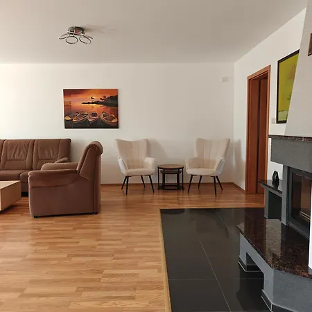 Mama Apartamento Sered'
